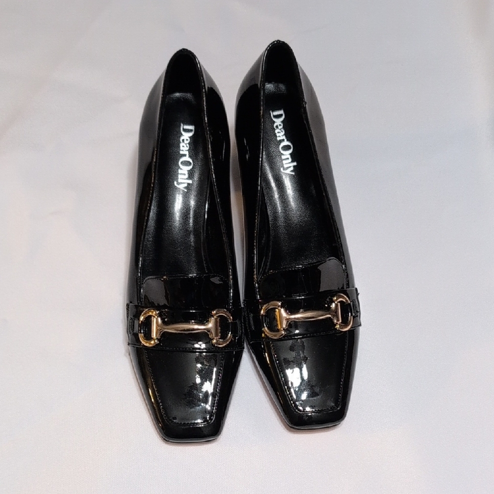 Black Glossy Flats with Gold Accent